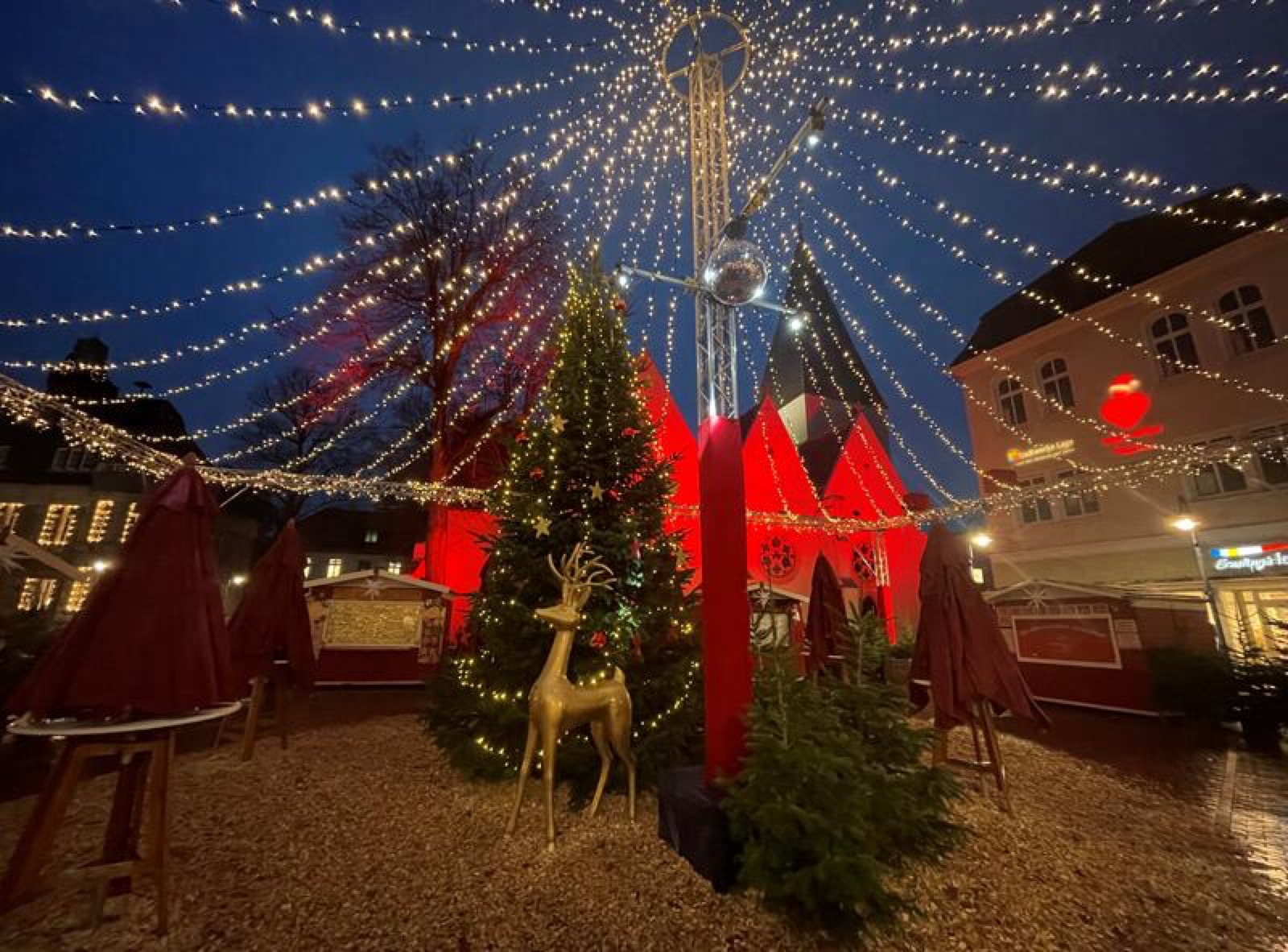 Lagenser Weihnachtsmarkt — Lage